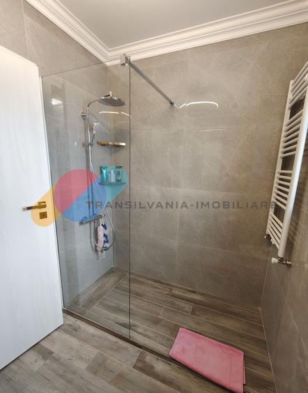 Apartament 3 camere 71 mp, Razoare/Vivo
