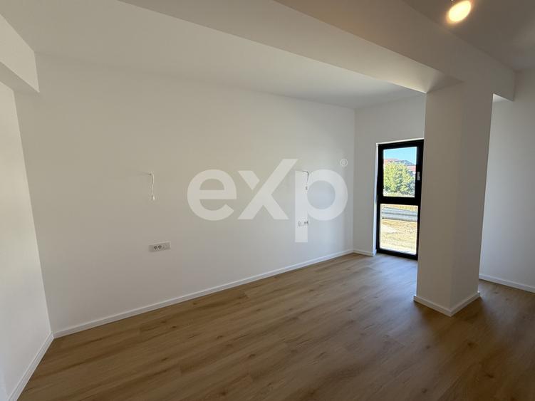 Apartament 2 camere ,decomandat, etaj 1, lift, tractorul nou, Coresi