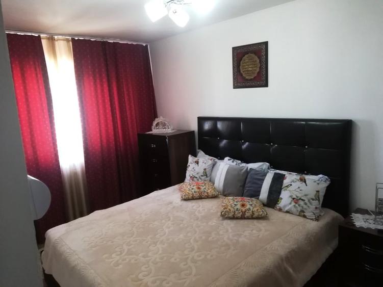 Vanzare 3 camere - Imobiliare MAXICONFORT