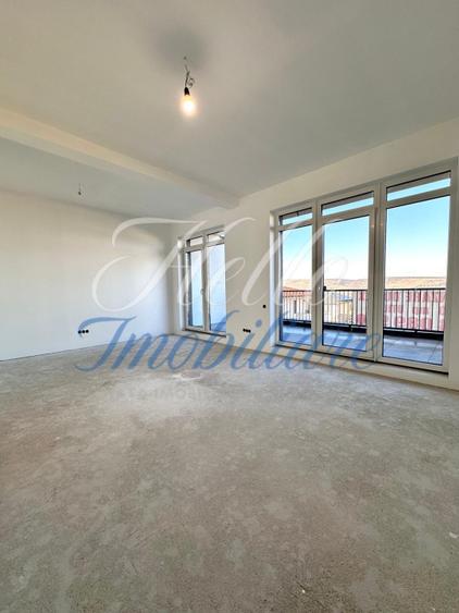 Duplex cu 4 camere, 180 mp, zona Tăuți