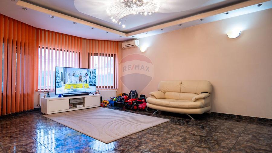 Vanzare vila cu 5 camere, complet mobilata si utilata in Dobroesti