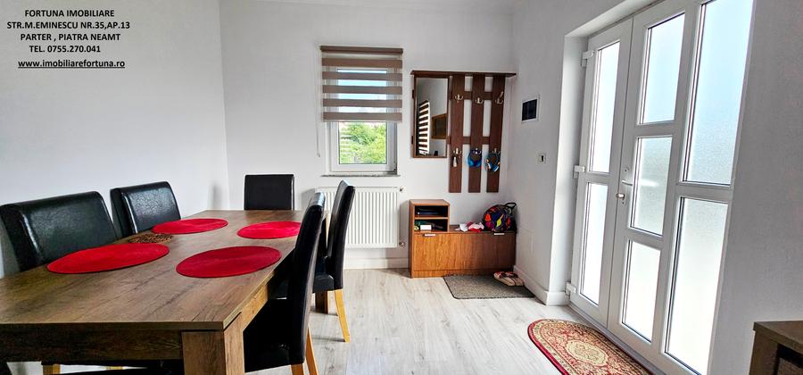 Proprietate in roznov - Vila si 900 mp teren