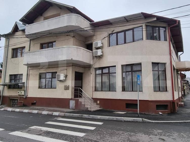 Casă/Vilă suprafată utilă 547mp, P + Etaj, Zonă Centrală Târgoviște