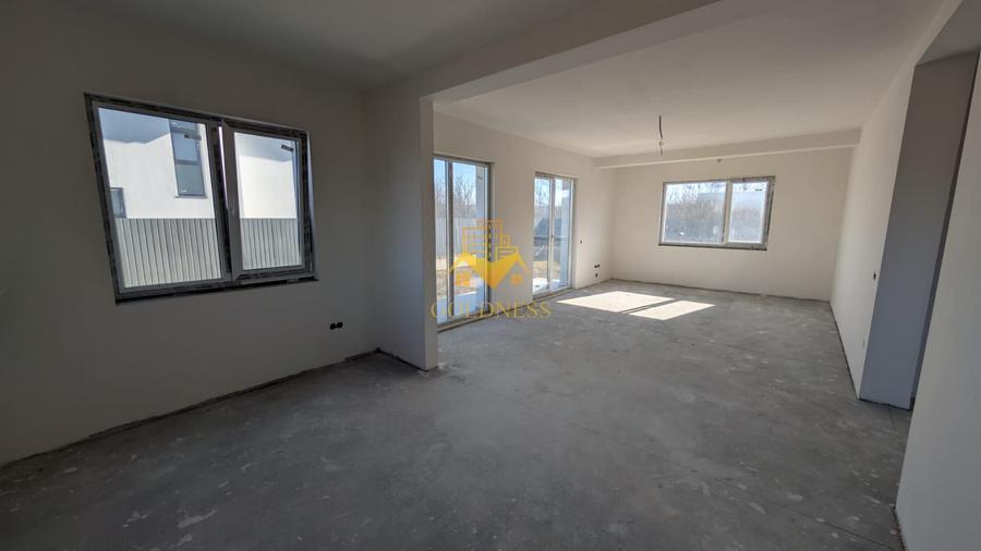 Casă individuală, 4 camere, 470 mp teren, Cluj
