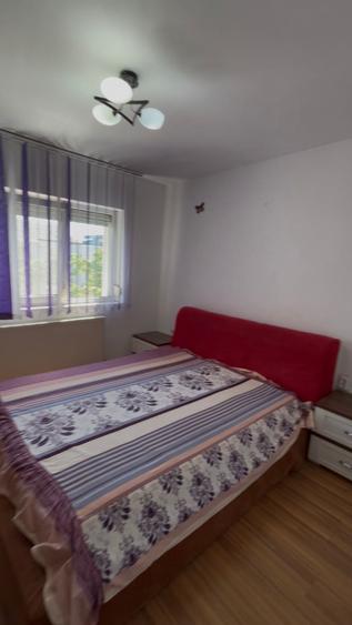 Apartament 2 camere, Mobilat Utilat, zona Radu Negru. Suprafata 59mp.