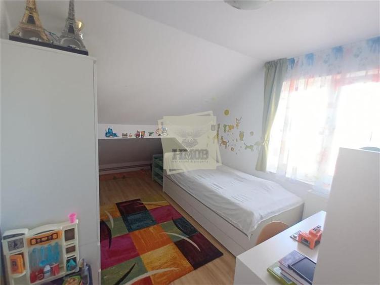 Casa Cristian 150 mp utili teren 460 mp cu panouri solare