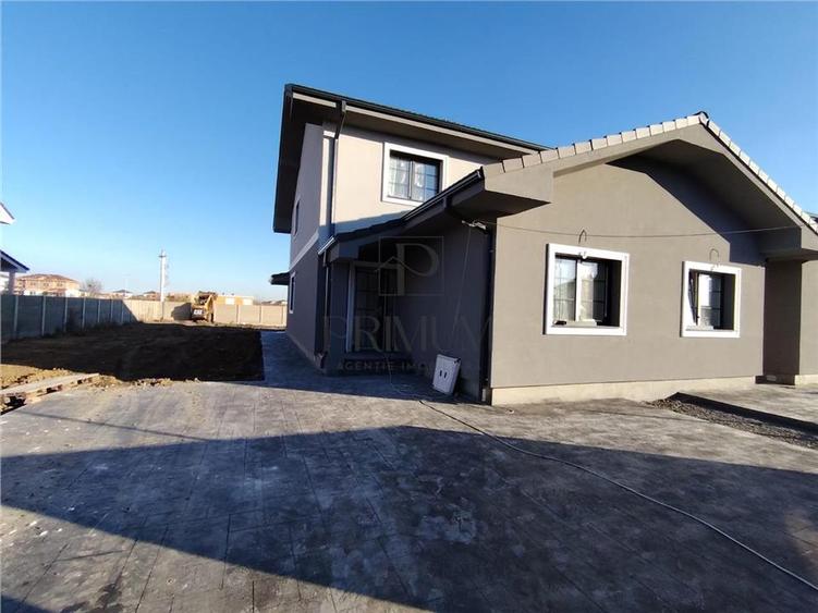 Casa insiruita in zona foarte buna - teren generos - disponibilitate rapida