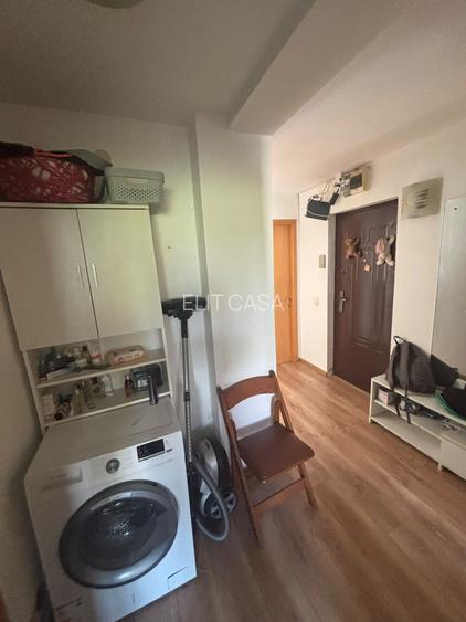 Apartament cu 3 camere decomandat, zona Tatarasi - 8