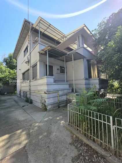 Interbelic Art Deco Villa 440 sqm + Land 566 sqm • Zona Domenii - Casin - 1 Mai