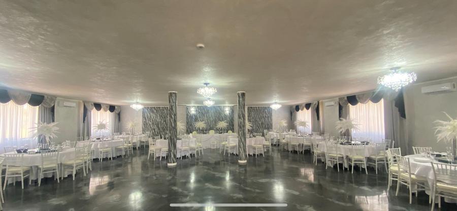Complex Comercial de Lux – 3 Vile, Salon Evenimente și 2 Piscine