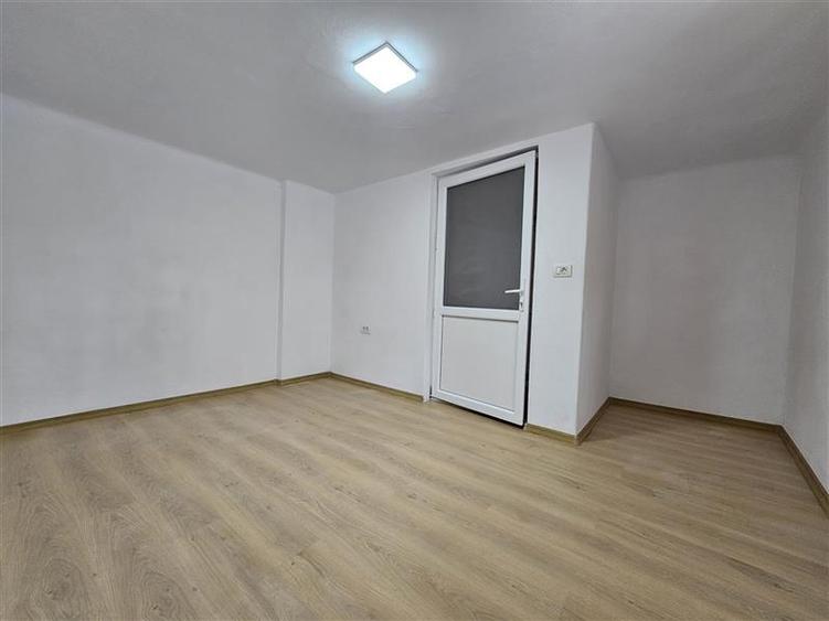 Spatiu birouri zona 13 Decembrie