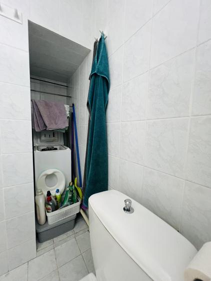 Apartament 3 camere, etaj 3, boxa - zona Torontalului