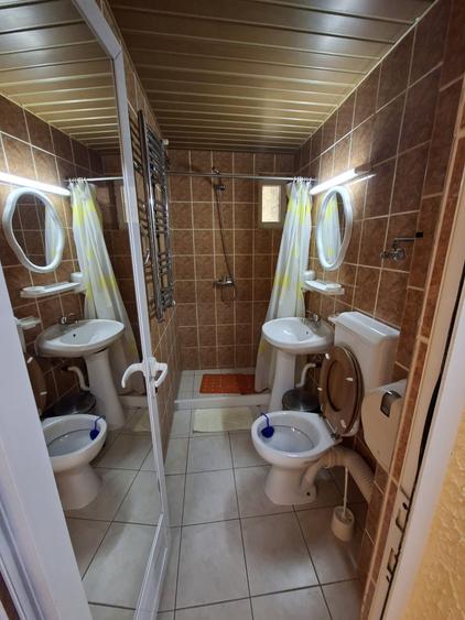 Statiunea Venus- oaza de liniste/afacere in inima statiunii