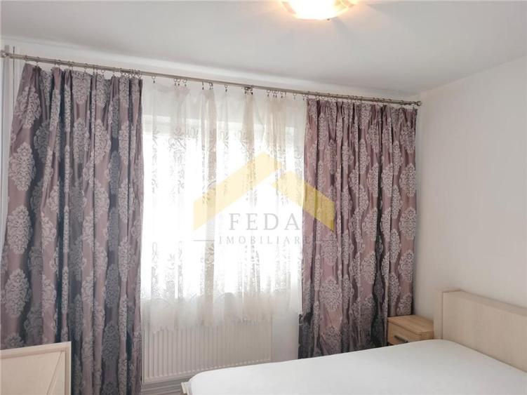 Apartament 4 camere de inchiriat zona Aurel Vlaicu