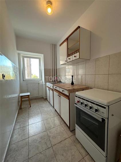 Inchiriere Apartament cu 1 camera Podu Ros - 3