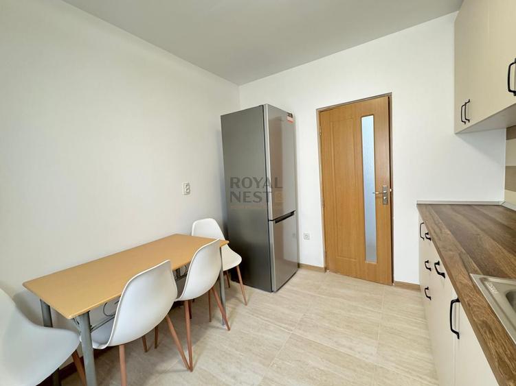 De inchiriat apartament 2 camere in Tractorul