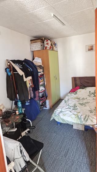 Casă 4 camere 3 dormitoare in zona București Noi -Singur în curte