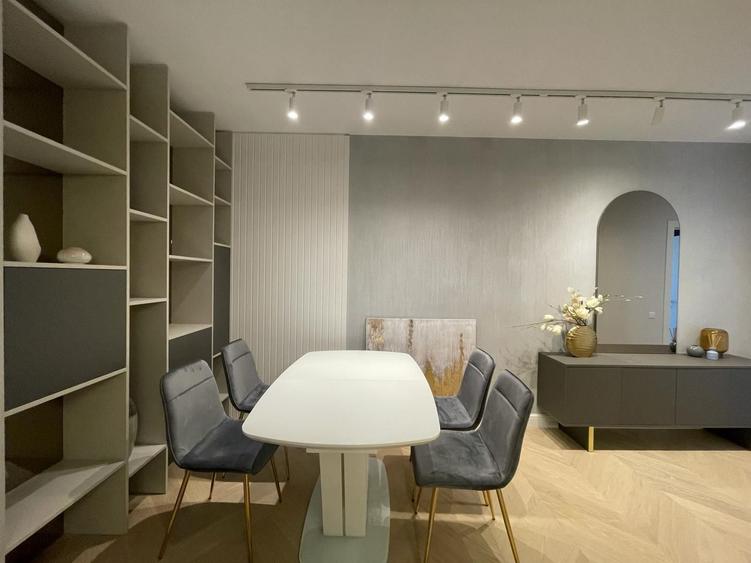 Închiriere 4 camere Atlas Residence | Terasă 120 mp | 2 locuri de parcare