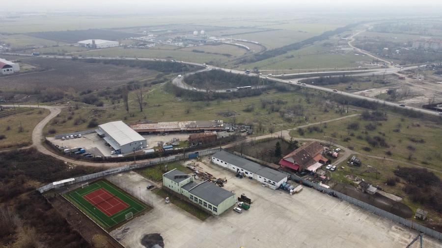 TEREN INDUSTRIAL CU PUZ ZONA CENTURA SUD