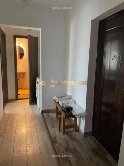 3 Camere de inchiriat | Rahova | Centrala | Utilat |
