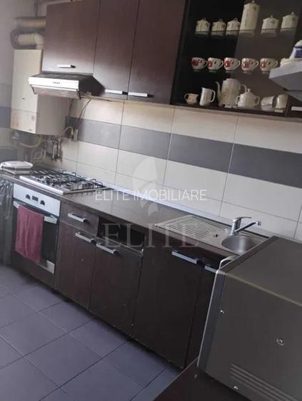 Apartament 4 camere în zona STRAZII CALEA FLORESTI