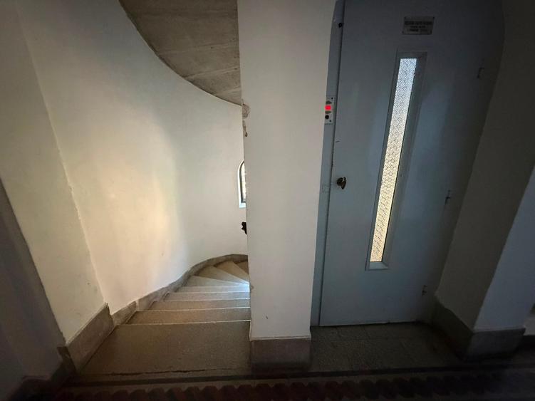 Apartament 4 Camere Rosetti Vila Interbelica 170 Mp Locatie Lux