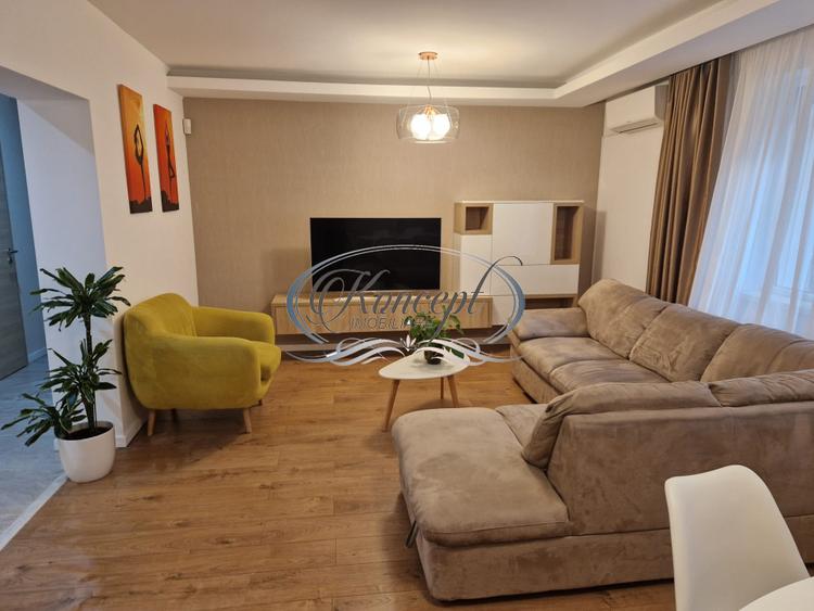 Apartament deosebit, 5 camere, Plopilor