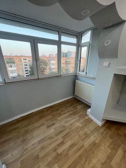 Apartament 4 camere, 74.64 mp, zona Craiovita Noua