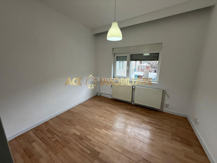 Casa de Vanzare | 5 Camere | Podul Grant | Spatiu Birouri | Parcare - 7