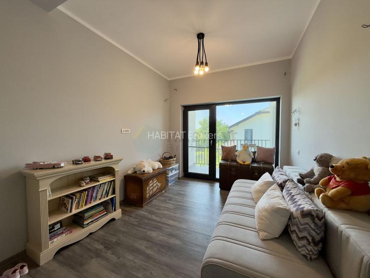 Vila 4 camere, curte amenajata | Strada Petre Ispirescu - 25