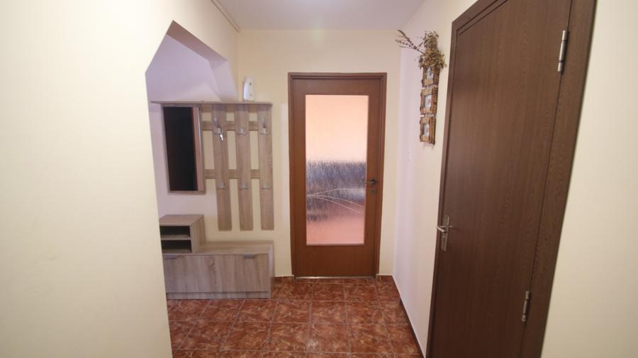 Apartament cu 3 camere in zona Soarelui