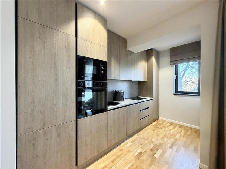 VANZARE 2 CAMERE MODERN AVIATIEI