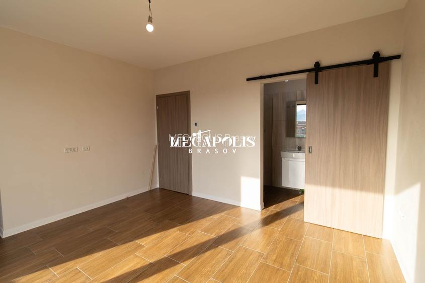 Casă tip duplex de vânzare | 5 camere | 135 mp utili | teren 430 mp - 16