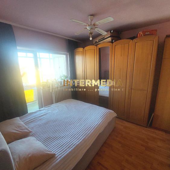 Apartament 2 camere decomandat  Cetate - 7