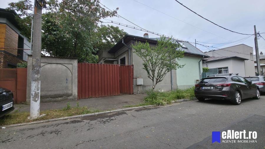 Casa de vanzare, teren generos, sector 5, aproape de Eroii Revolutiei