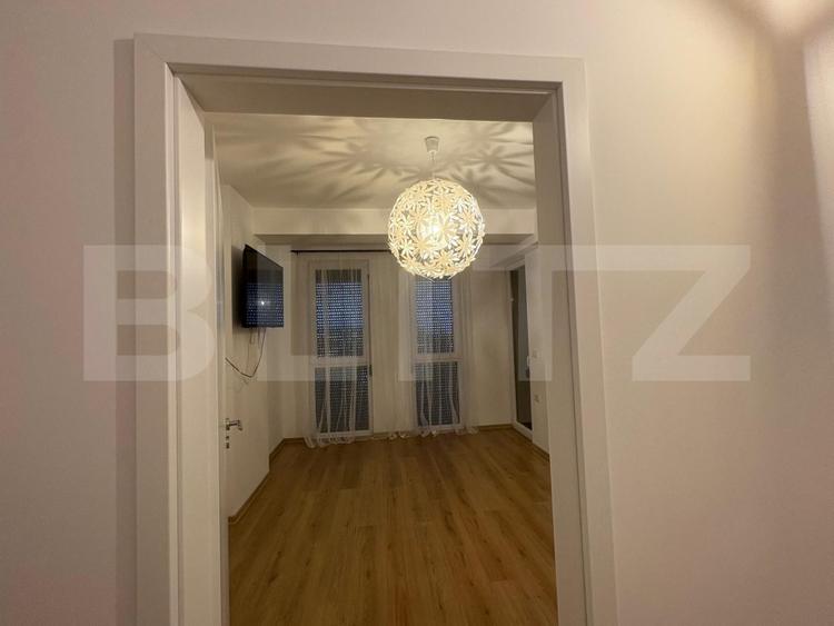 Apartament 2 camere, decomandat, loc de parcare subteran, zona Calea Aradului
