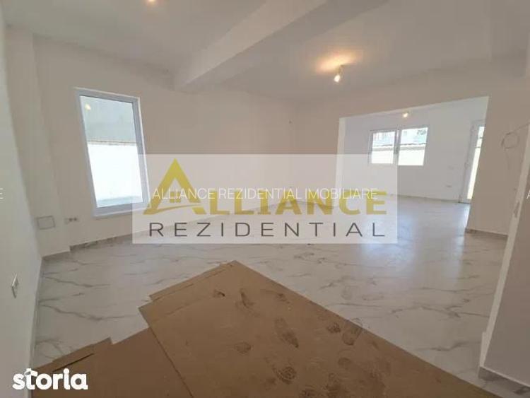 Vila Individuala cu vedere la lac ||5 Camere 3 Bai || Teren 431 mp || - 13