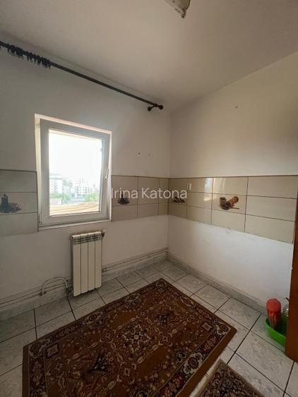 PF vand Apartament 3 camere Zalau, Bradet, str. Avram Iancu - 9