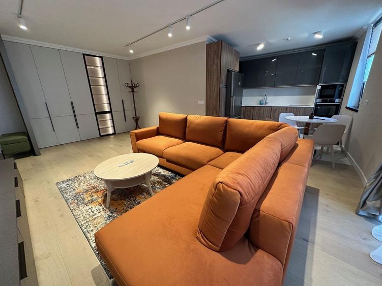 Apartament 3 camere -ISHO