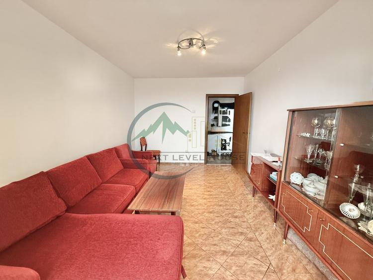 Apartament 3 camere, Astra