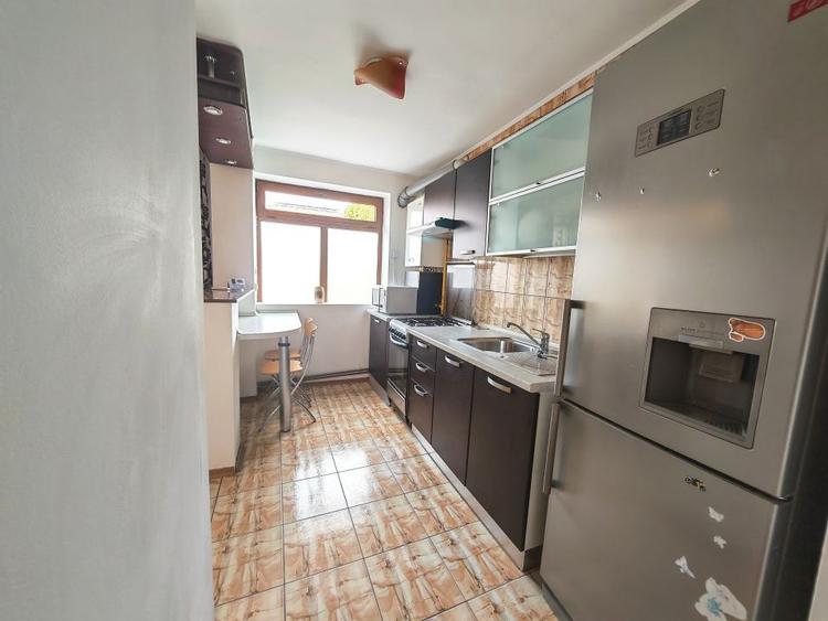 Apartament 2 camere de închiriat în Pitești zonă centrală l