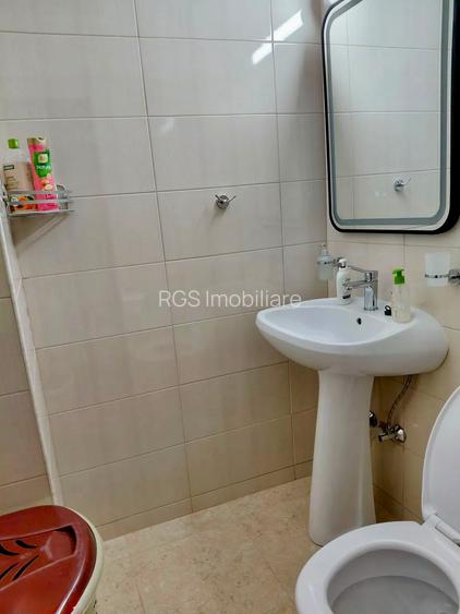 Închiriez apartament 3 camere, renovat, loc de parcare - Nerva Traian - 13