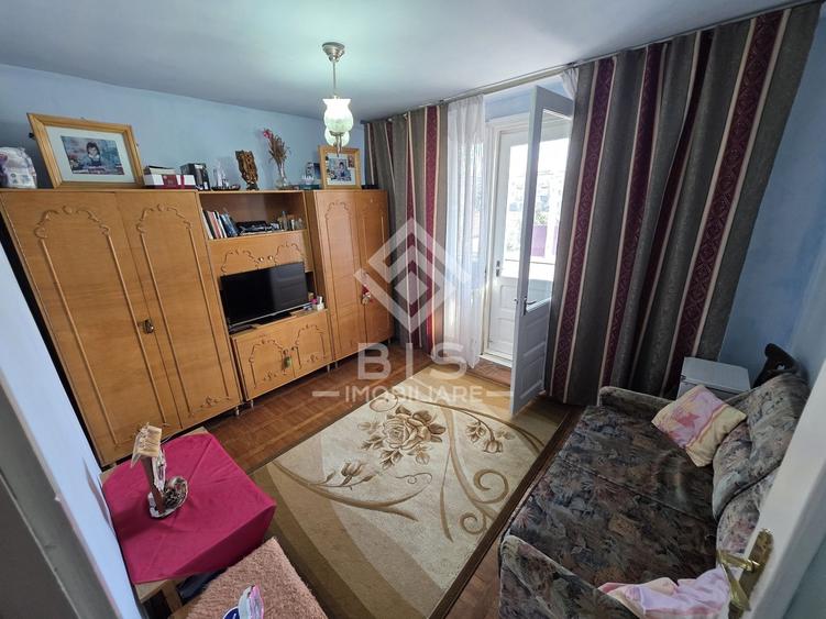 Apartament 3 camere decomandate Etaj 3