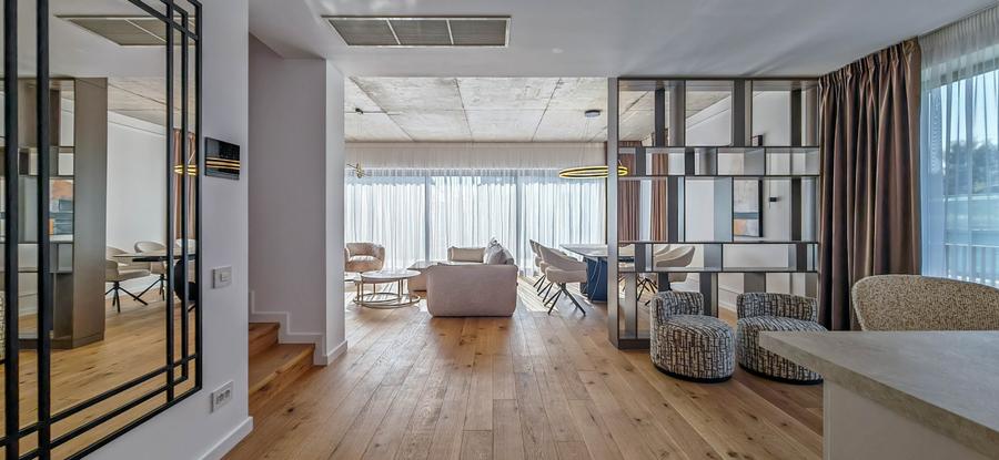 Vila exclusivista, prima inchiriere