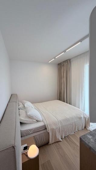 AVIATIEI, 3 camere lux, etaj 3/3, c-tie 2025, 85 mp, totul nou, garaj, terasa