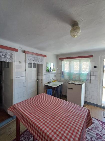 Casa de vanzare, cu 3 camere, 85 mp, 151 mp teren, zona centrala Turda - 11