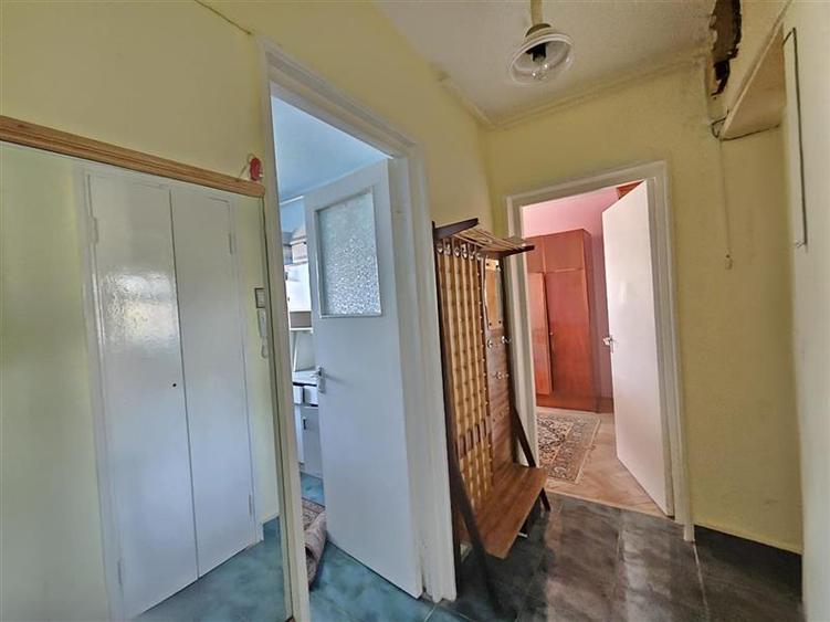 Buhusi - 3 camere - etaj 3