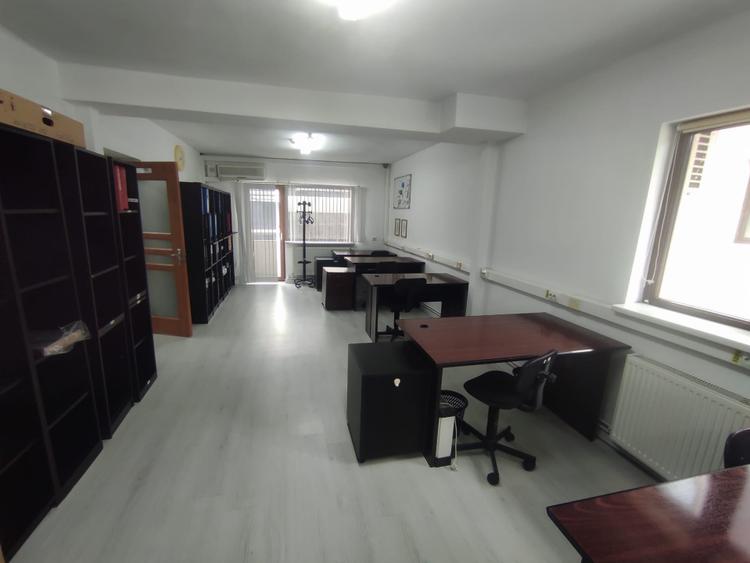 Spatiu de birouri, 200 mp, zona 1 Mai