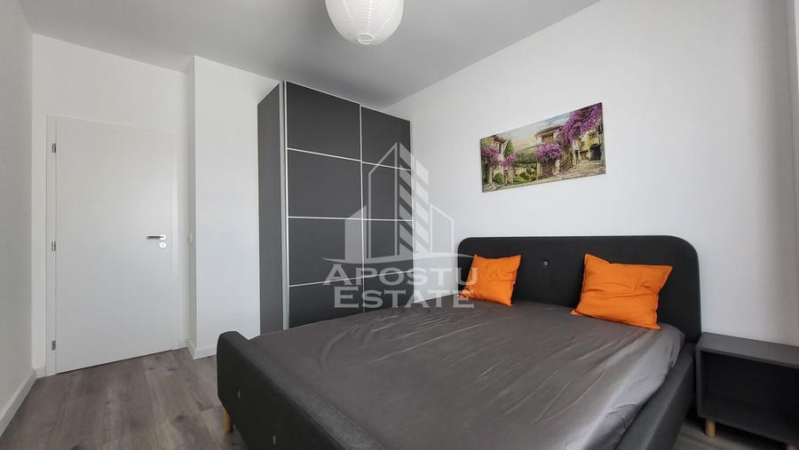 Apartament cu 3 camere,complet mobilat si utilat,zona Centrala