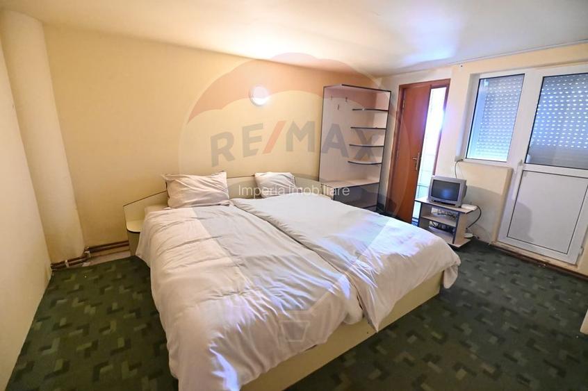 Cabană/Pensiune cu 12 camere de vânzare în Rânca - 16
